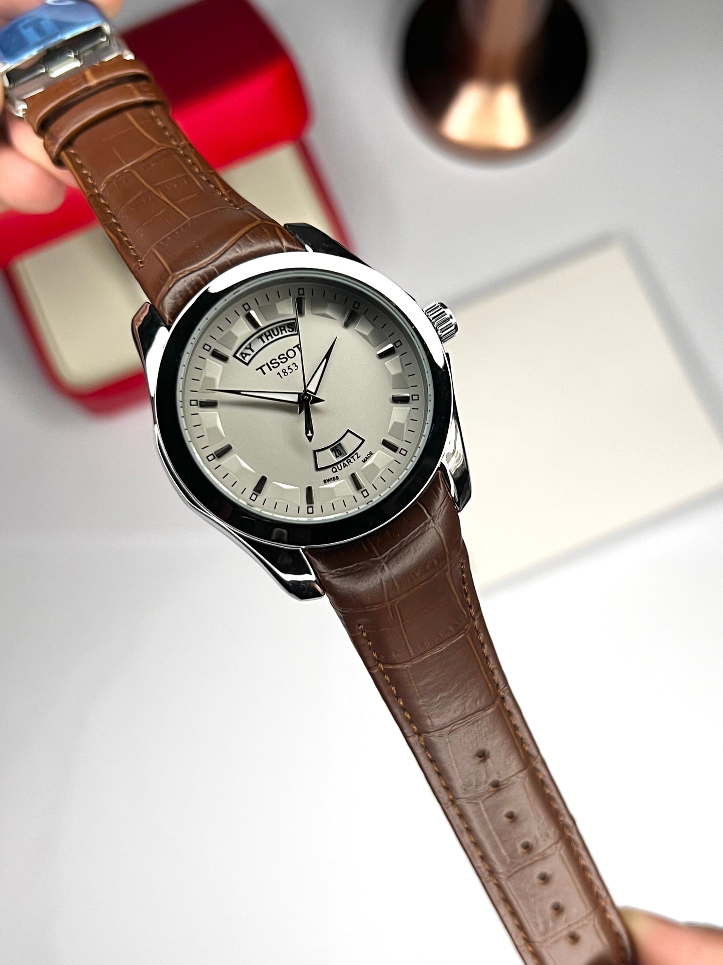 TT Classic Day & Date ( White )