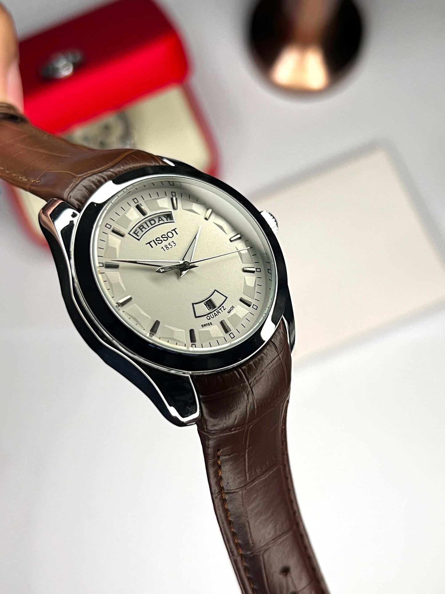 TT Classic Day & Date ( White )